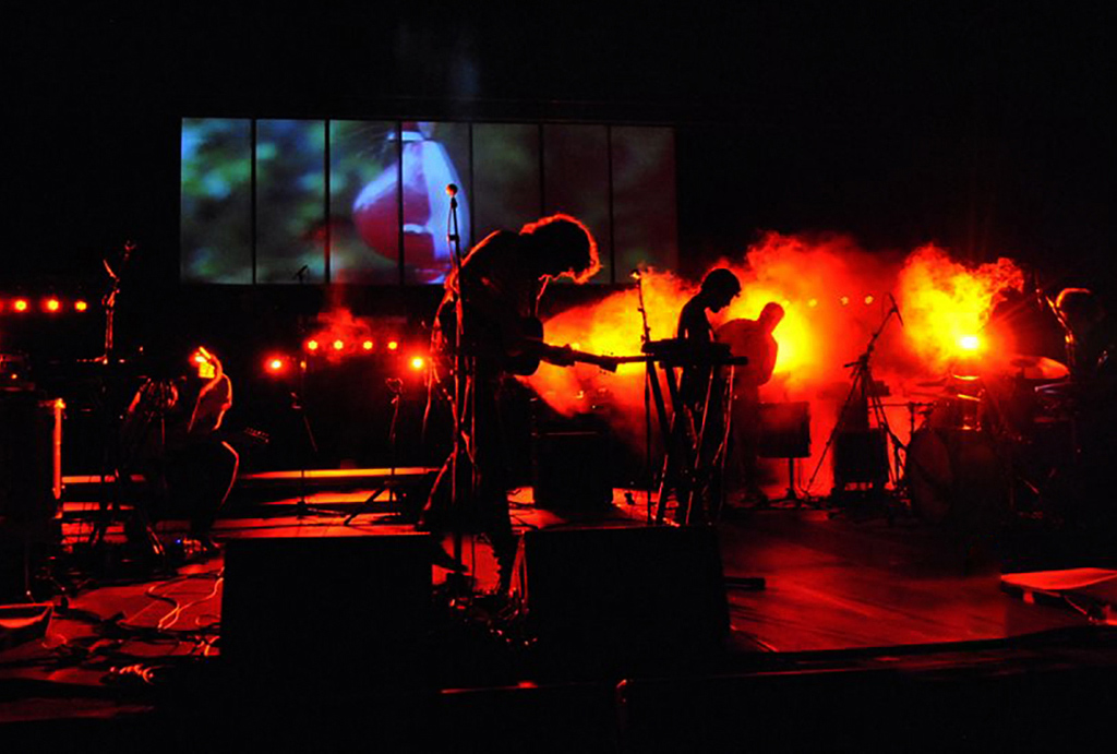 Visuals and video mapping with the band John Berkhout.